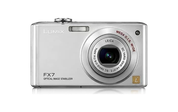 LUCHEN Watson + lumix_fx7