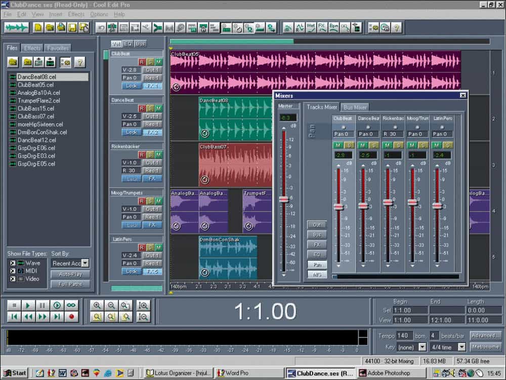 The virtual instruments and softwares that LUCHEN Watson used in 2005.